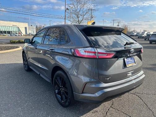 2022 Ford Edge ST LINE