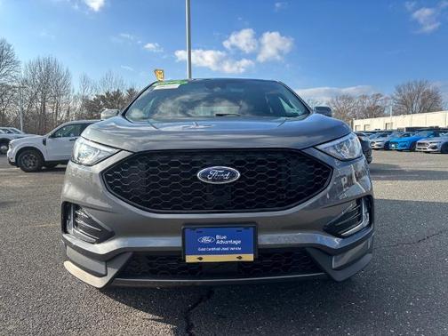 2022 Ford Edge ST LINE