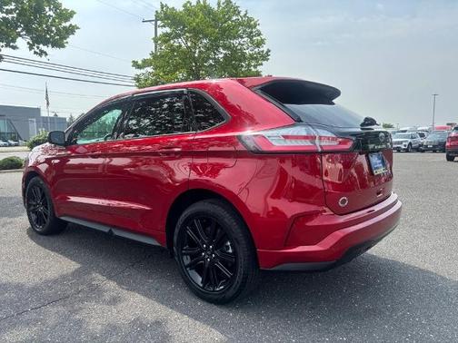 2022 Ford Edge ST LINE