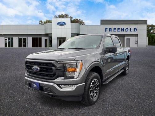 CARBONIZED GRAY METALLIC 2023 Ford F-150 XLT