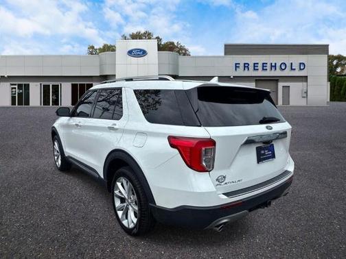 STAR WHITE MET TRI-COAT 2022 Ford Explorer PLATINUM