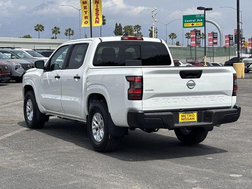 2026 Nissan Frontier S