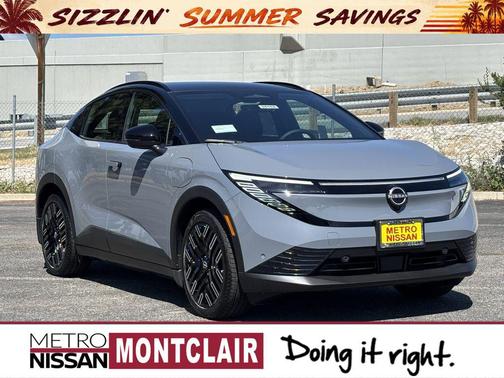 Boulder Gray Pearl/Black 2026 Nissan Leaf PLATINUM+