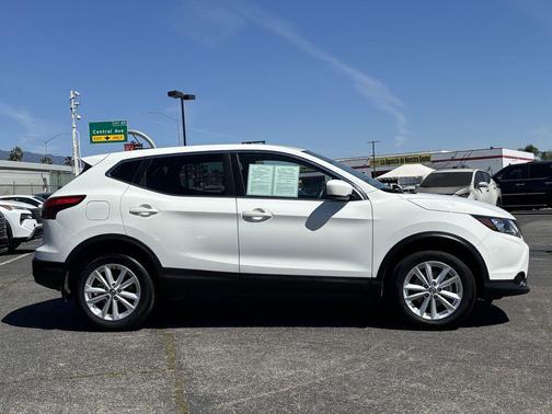 2019 Nissan Rogue Sport S