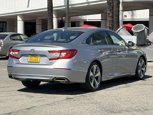 2018 Honda Accord Touring 2.0T