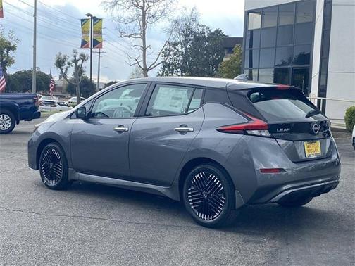 2025 Nissan Leaf SV PLUS
