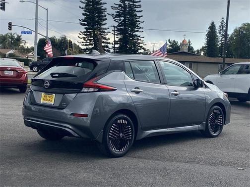 2025 Nissan Leaf SV PLUS