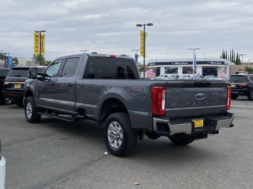 2024 Ford F-350 XLT