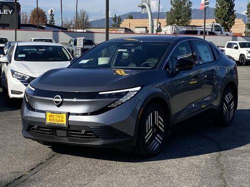 Gun Metallic 2026 Nissan Leaf SV+