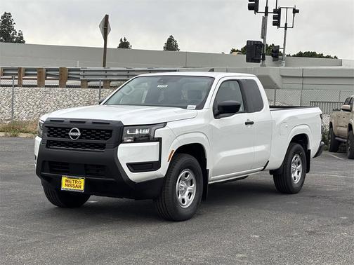 2026 Nissan Frontier S