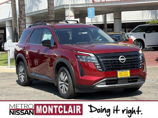 Scarlet 2026 Nissan Pathfinder SL