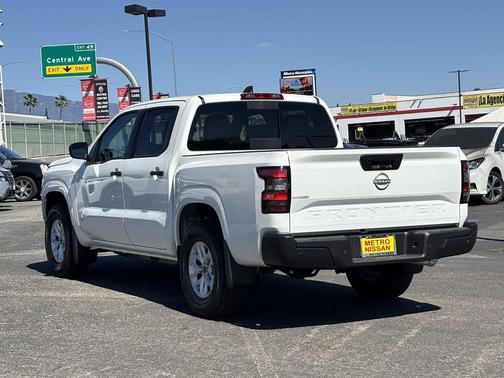 2026 Nissan Frontier S