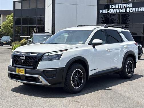 2025 Nissan Pathfinder Rock Creek 4WD