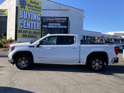 2024 GMC Sierra 1500 SLT