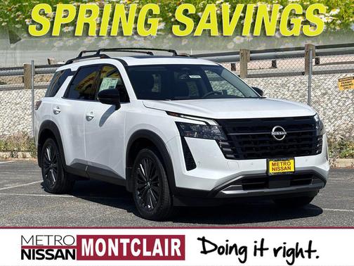 White Pearl 2026 Nissan Pathfinder SL