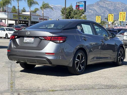 2025 Nissan Sentra SV