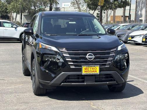 Super Black 2026 Nissan Rogue SV