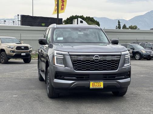 2026 Nissan Armada SV