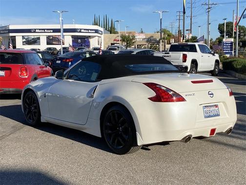 2016 Nissan 370Z Touring