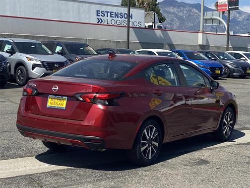 2025 Nissan Versa 1.6 SV