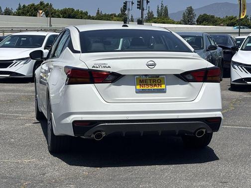 White Pearl 2026 Nissan Altima 2.5 SV