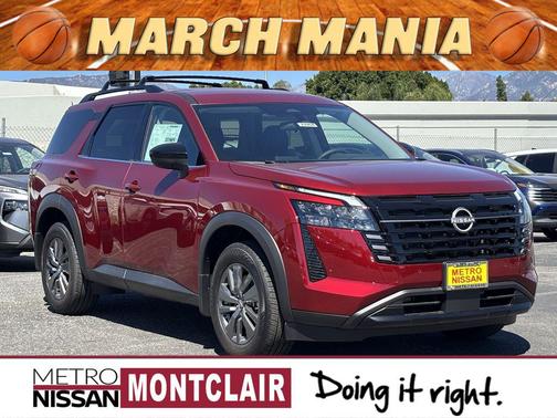 2026 Nissan Pathfinder SV