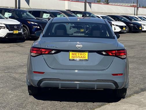 2025 Nissan Sentra SV