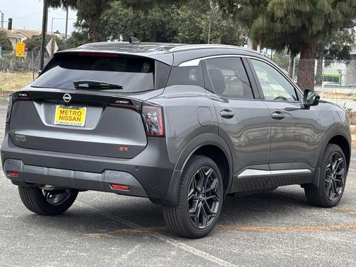 Gun Met 2026 Nissan Kicks SR
