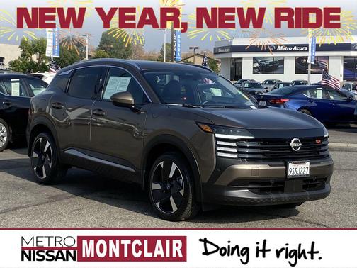 2025 Nissan Kicks SR