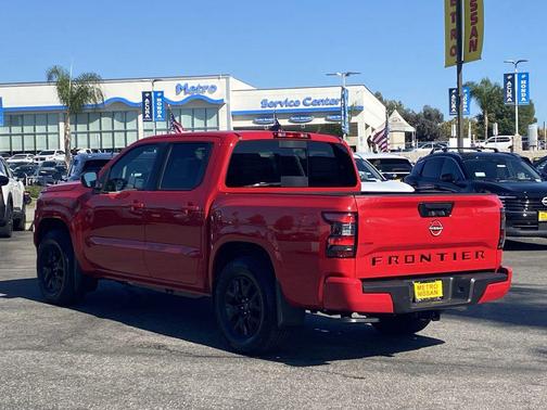 2026 Nissan Frontier SV