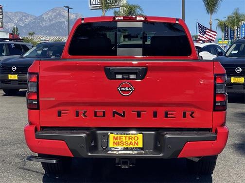 2026 Nissan Frontier SV