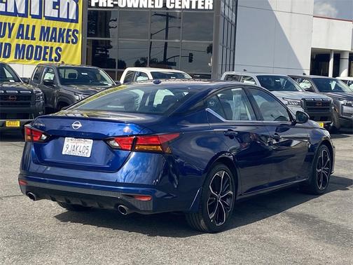 2024 Nissan Altima SR FWD