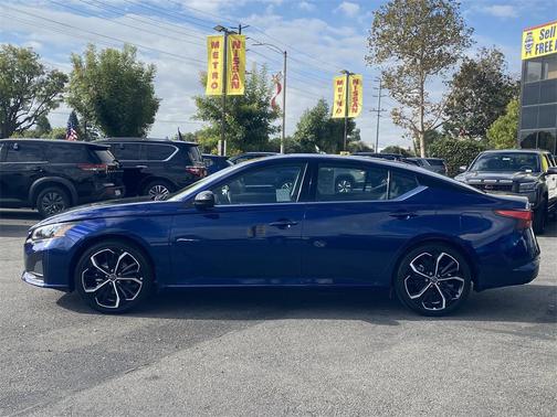 2024 Nissan Altima SR FWD