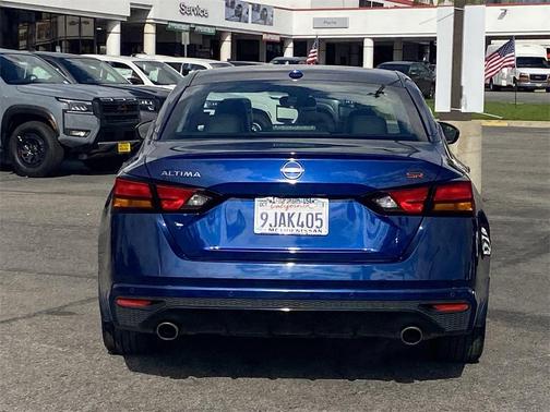 2024 Nissan Altima SR FWD