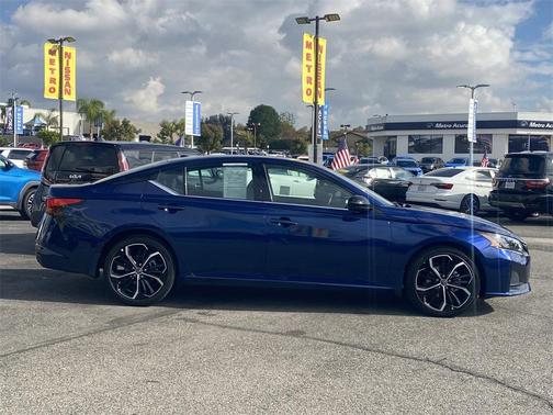 2024 Nissan Altima SR FWD