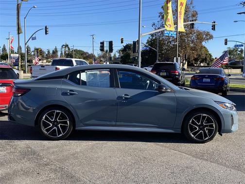 2024 Nissan Sentra SR