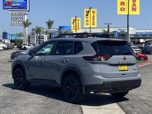 2026 Nissan Rogue Rock Creek