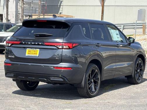 Moonrock Gray 2026 Nissan Rogue SL