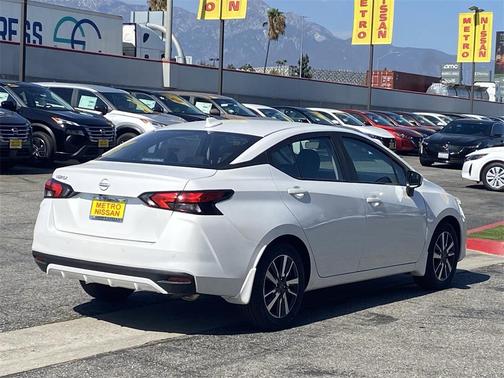2025 Nissan Versa 1.6 SV