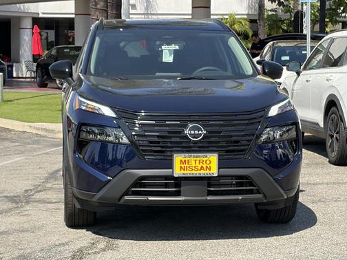 Ocean 2026 Nissan Rogue Dark Armor