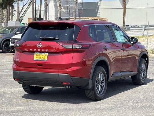 2026 Nissan Rogue S