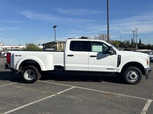 2024 Ford F-350 XLT
