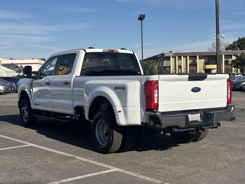 2024 Ford F-350 XLT