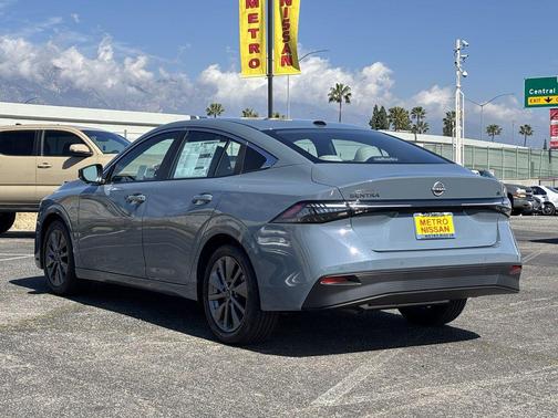 2026 Nissan Sentra SL