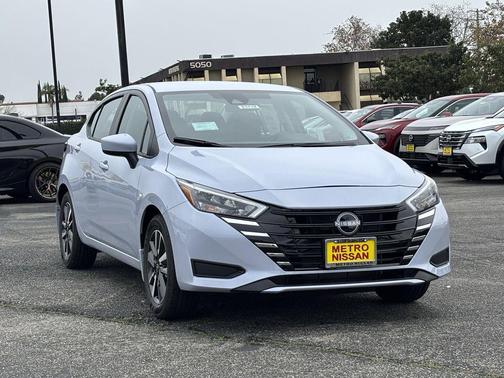2025 Nissan Versa 1.6 SV