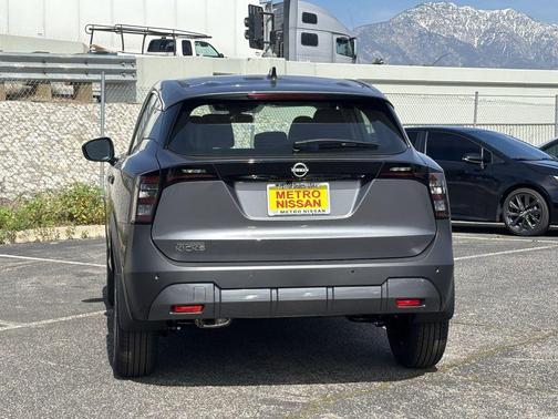 Gun Met 2026 Nissan Kicks S