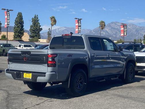 2026 Nissan Frontier PRO-4X