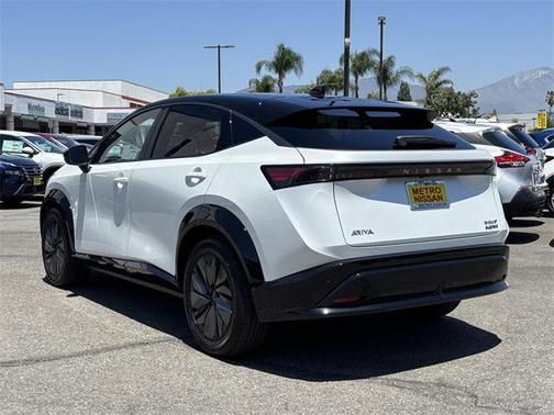 2025 Nissan ARIYA EVOLVE+