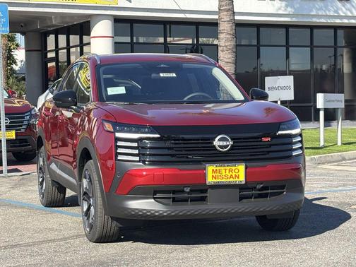 2026 Nissan Kicks SR