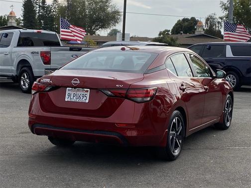 2024 Nissan Sentra SV